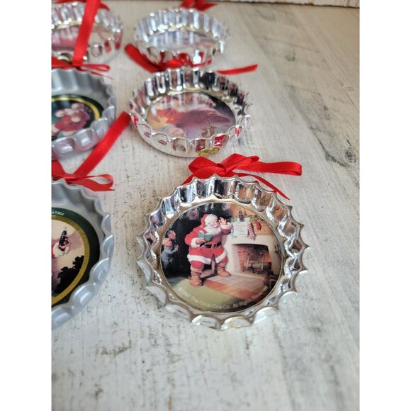 Trim a tree coke bottle caps coca cola Santa Claus ornament Xmas vintage set - Picture 3 of 9